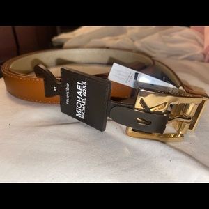 Brown Micheal Kors belt
